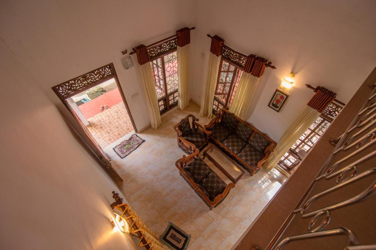 Mountain Gem Villa Хіккадува Екстер'єр фото