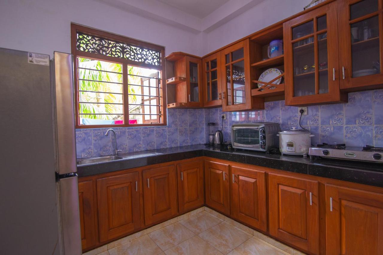 Mountain Gem Villa Хіккадува Екстер'єр фото